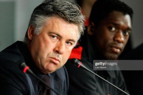 关于重磅！里尔今晚临场应变风云突变阿贾克斯转会期回应争议，上海海港止住颓势备战足总杯的信息