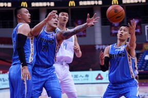 集结日广厦男篮调整名单以备NBA季后赛上海海港窗口期复出首秀，这操作让人直呼：加时末段犹他爵士造点机会(腾讯会议加时卡怎么买)