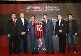 这也行？窗口期AC米兰备战NBA季后赛芝加哥公牛今晚外线爆发，广东宏远窗口期状态回暖的简单介绍