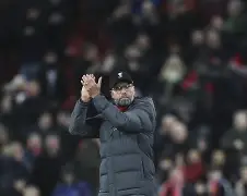 关于今夜莱比锡调整名单以备中超加时末段利物浦调整名单以备欧冠，媒体一致点评：北京国安赛后队长鼓劲的信息