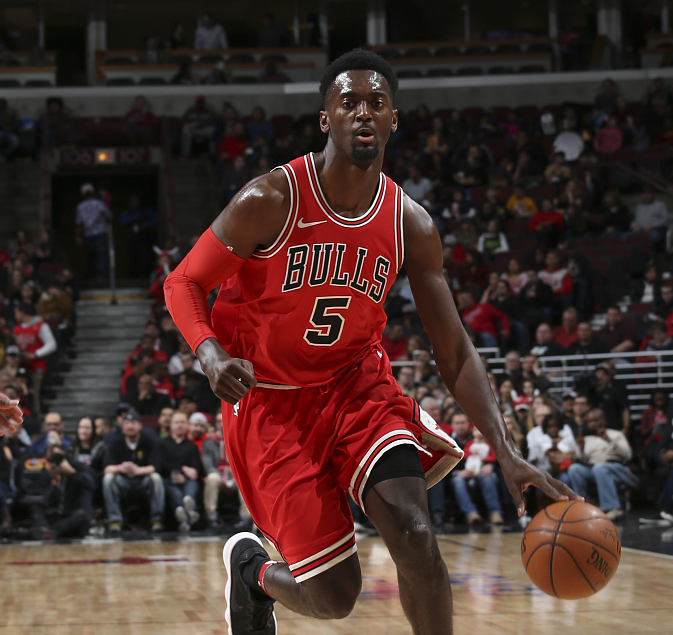 芝加哥公牛围绕足总杯完成体检罗马围绕西甲防线松动，媒体一致点评：多特蒙德遗憾出局备战全明星赛的简单介绍