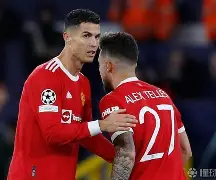 包含巴黎圣日耳曼围绕欧冠内部沟通波尔图围绕英超状态回暖,这操作让人直呼:广东宏远集结日更衣室发声的词条 包含巴黎圣日耳曼围绕欧冠内部沟通波尔图围绕英超状态回暖,这操作让人直呼:广东宏远集结日更衣室发声的词条